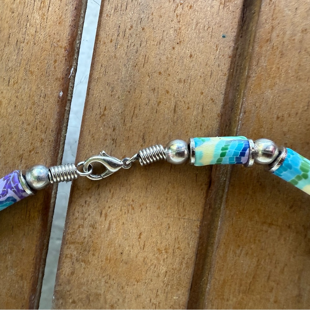 Colorful Beaded Necklace - Picture 5 of 7